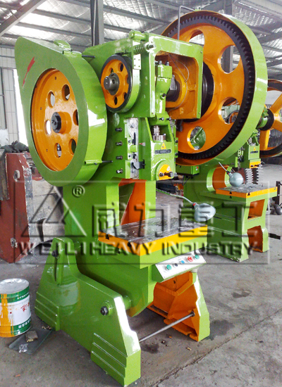 40噸開(kāi)式可傾沖床