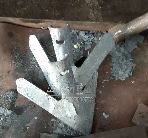 紅沖成型的農(nóng)機(jī)刀片